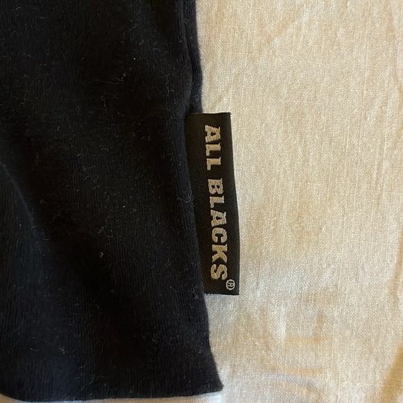 0-3M New Zealand All Blacks rugby romper - Picture 3 of 4